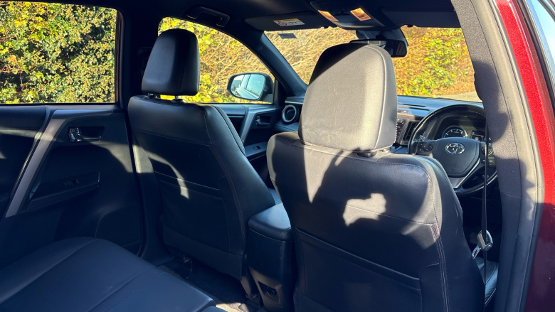 Toyota RAV4 2.0 V-matic Excel TSS 5dr CVT Petrol Estate